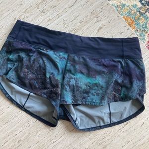 Lululemon Shorts (6)